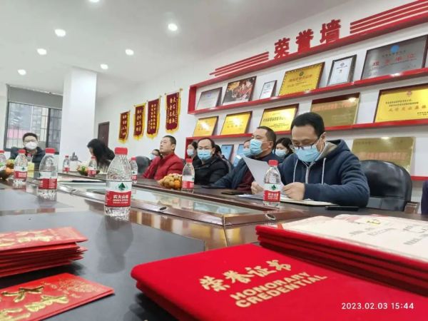 遠(yuǎn)程監(jiān)控,報(bào)警巡邏,清機(jī)加鈔,清分整點(diǎn),憑證寄庫,頭寸箱寄庫,商鋪安保,智能家居