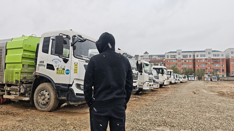 我的城市下雪了！！